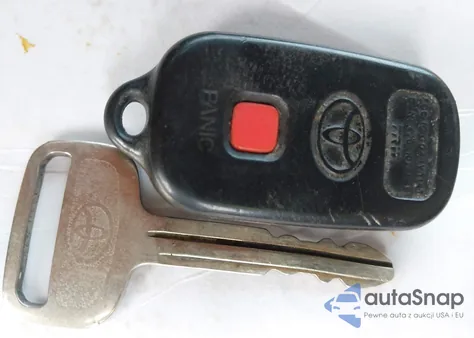 2001 Toyota Sienna Le from USA, damaged, VIN 4T3ZF13C81U351110